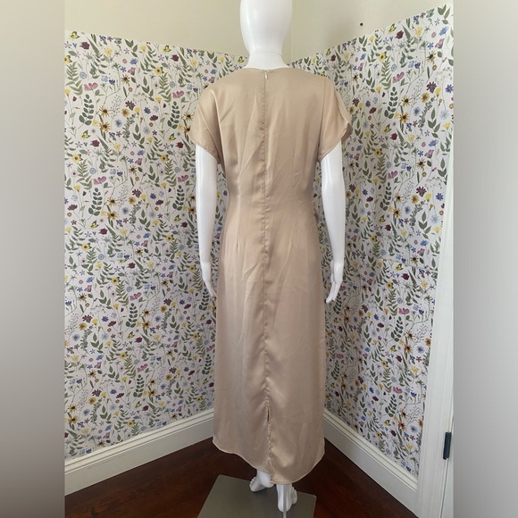 DAZY Neutral Beige Maxi Dress with Ruched Sleeves Size XL (US 6 measurements) - Picture 3 of 11